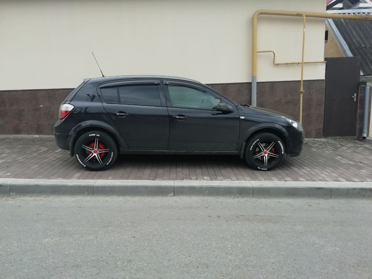Opel Astra: фото владельца