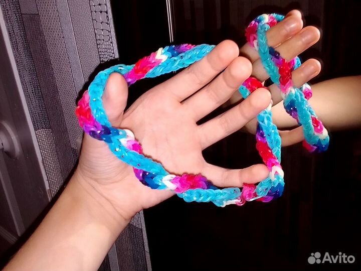 Чокер из резиночек и кольцо