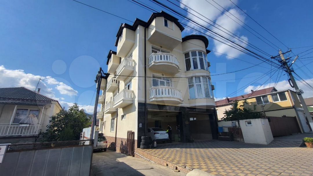 1-к. квартира, 80 м², 3/3 эт.