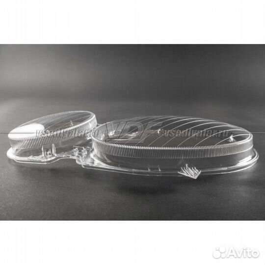 Стекло для фары Mercedes W211 (2002-2009) Левое