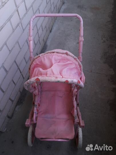 Коляска для кукол