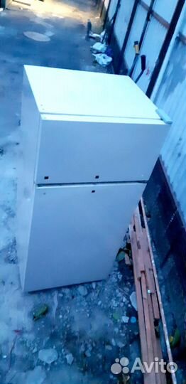 Холодильник юрюзань 207