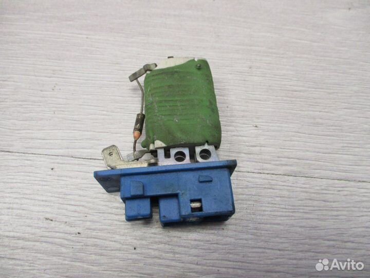 Сопротивление отопителя Opel Vectra 1.6 1997