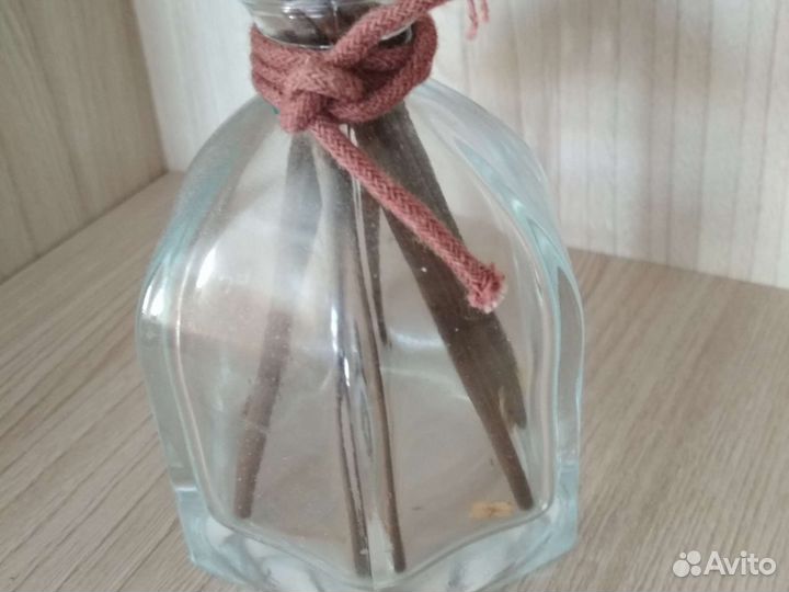 Флакон для аромамасел с палочками