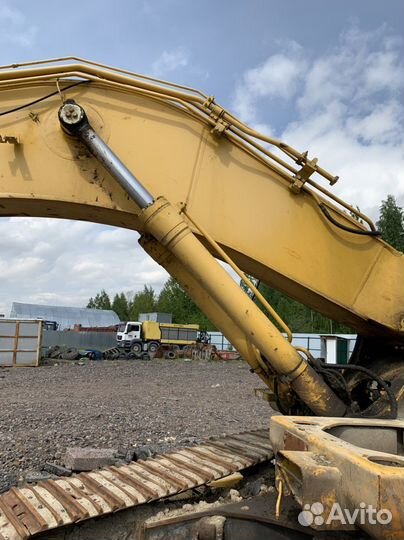 Г/Ц стрелы Komatsu PC290-8/300-8