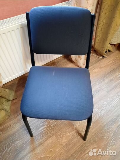 Стул офисный мягкий