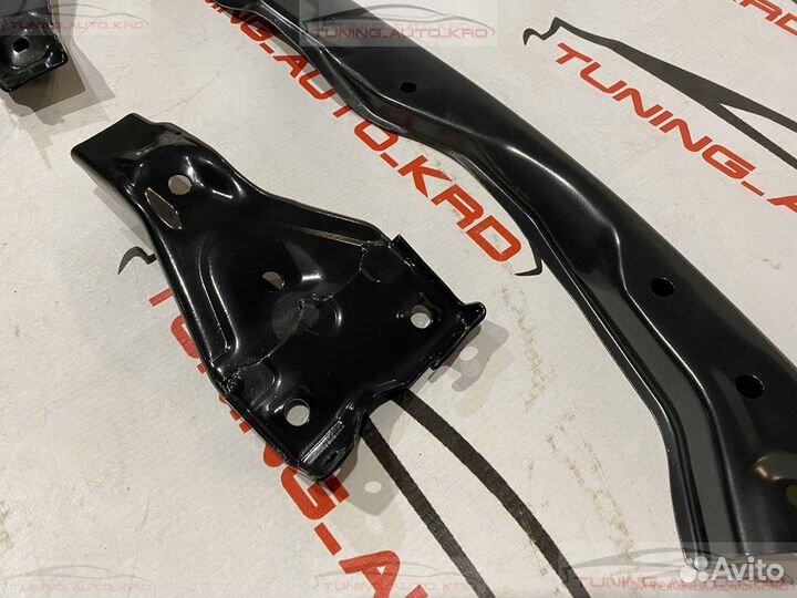 Крепление бампера Toyota Land Cruiser Prado 150 Ме