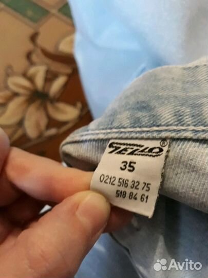 Джинсы и бриджи женские