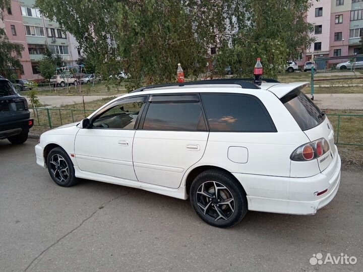 Toyota Caldina 2.0 AT, 2000, 300 000 км