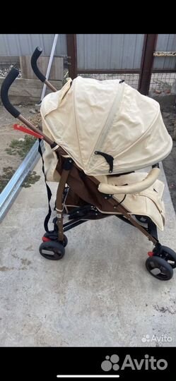 Прогулочная коляска трость