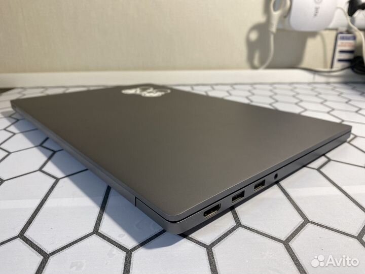 Xiaomi mi notebook pro 15.6