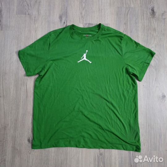 Футболка Air jordan