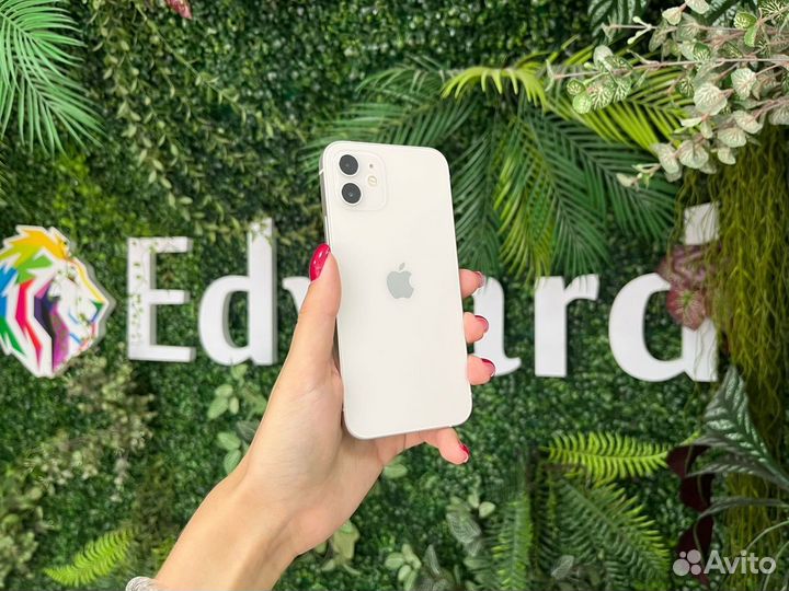 iPhone 12, 64 ГБ