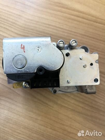 Газовый клапан honeywell VK4105P 2045