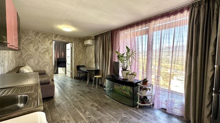 3-к. квартира, 140 м², 13/13 эт.