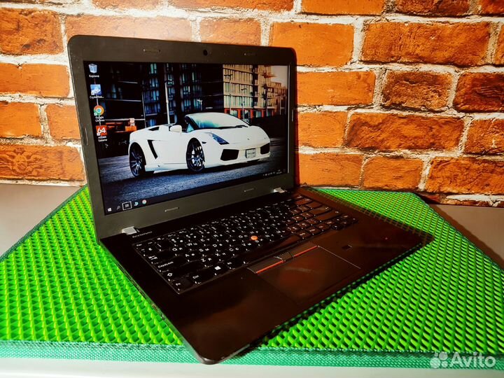 Lenovo Thinkpad E450 - Core i3-5 Gen \ 4 Озу \ SSD