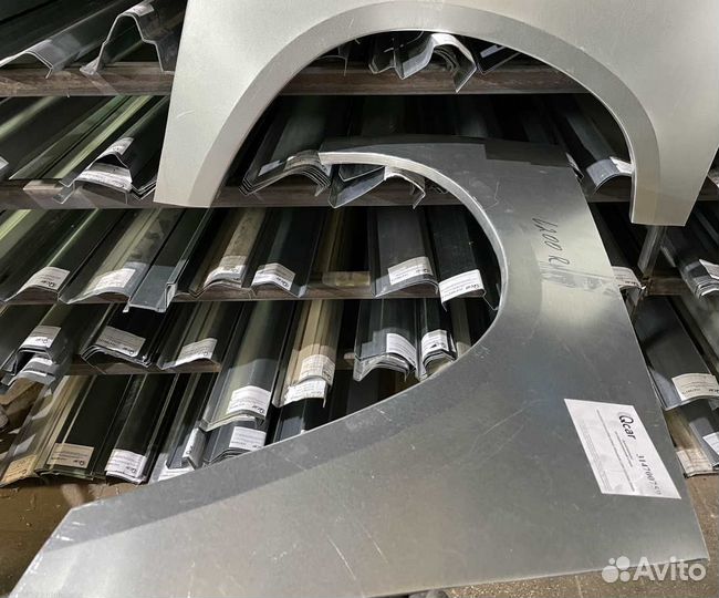 Арка левая Mitsubishi L200, Mitsubishi Triton 1996