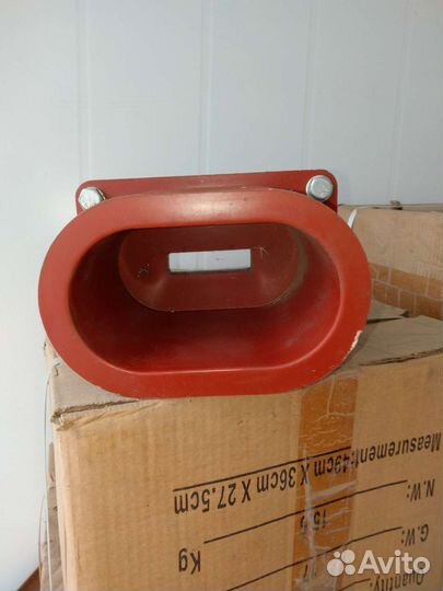 Изоляторы китай тесо разные