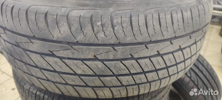 Toyo Tranpath MP4 215/60 R16 95H