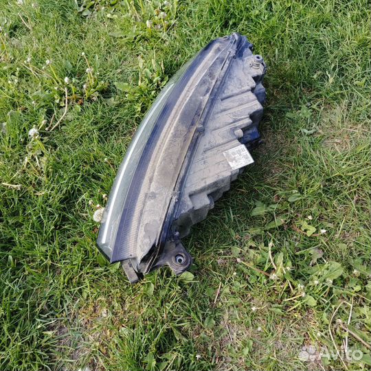 Фара правая для skoda octavia LED 5e4941016