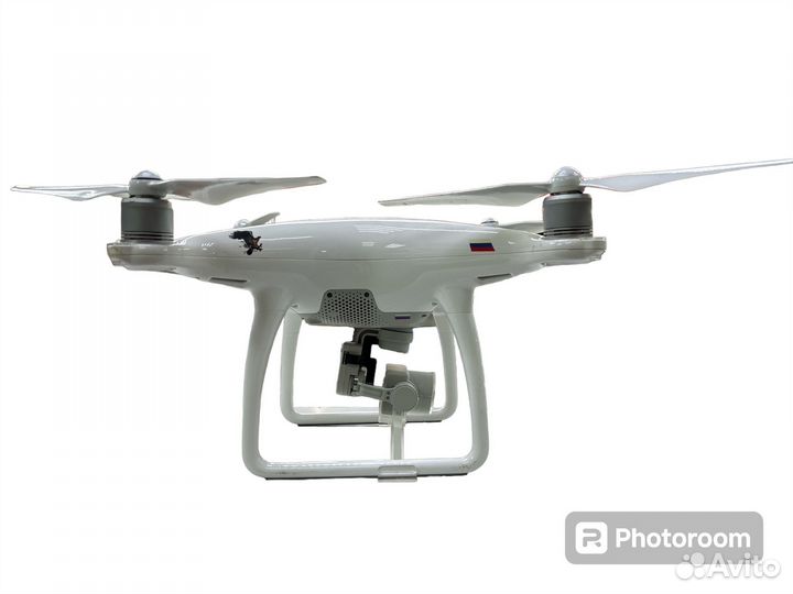 Квадрокоптер DJI Phantom 4