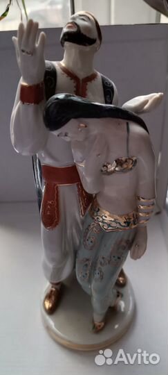 Фарфоровые статуэтки