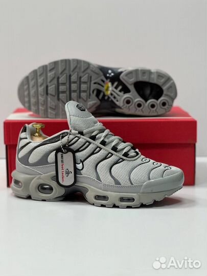 Кроссовки Nike Air Max TN Plus