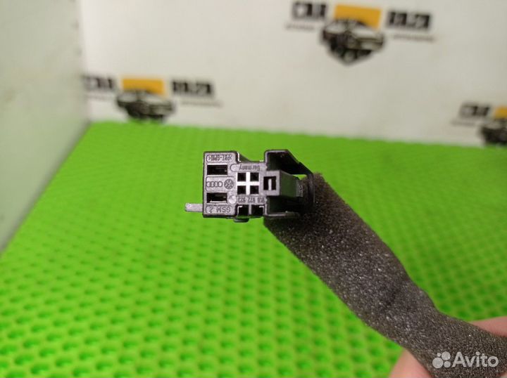 Моторчик стеклоподъемника задний правый R