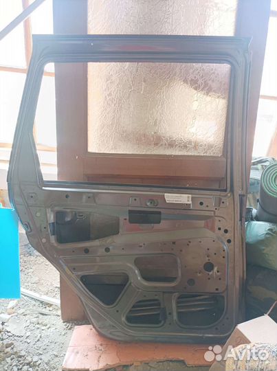 Дверь мятая Kalina Cross