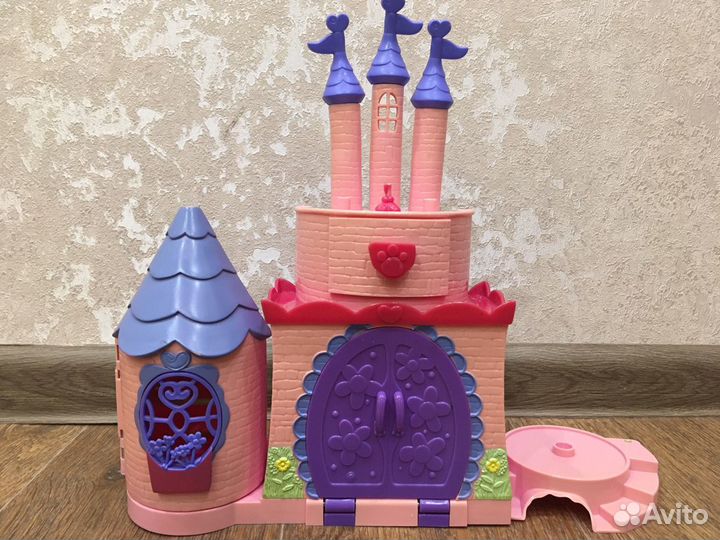 Игрушечный замок