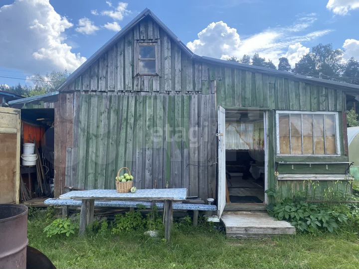 Дача 30 м² на участке 4 сот.