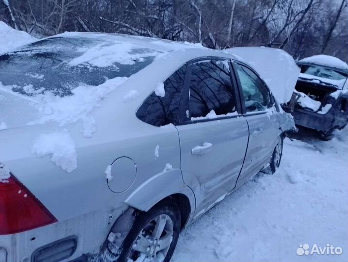 На разбор Ford Focus 2 