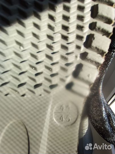 Резиновые сапоги