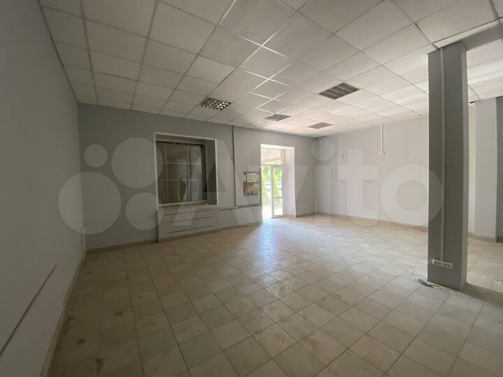 Торговая площадь, 82 м²