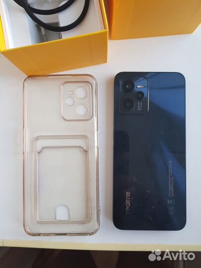 Телефон realme c35