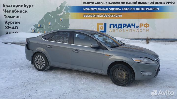 Обшивка двери передней левой Ford Mondeo 4 (BD) 15