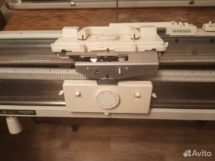Вязальная машина silver reed 280