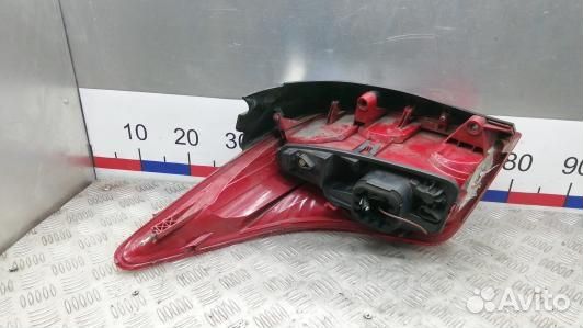 Фонарь задний правый peugeot 308 1 (CBE06MY01)