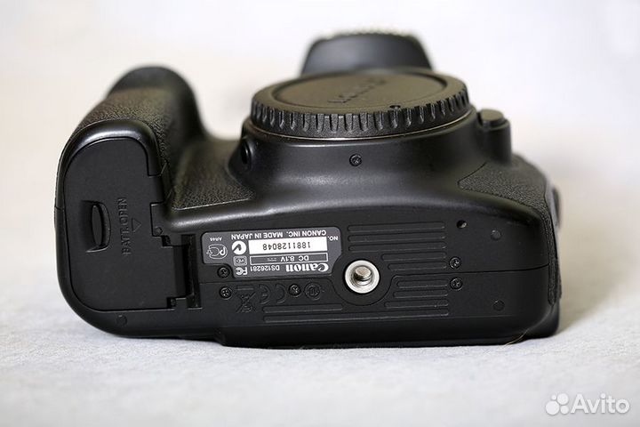 Зеркальный фотоаппарат canon 60D Body