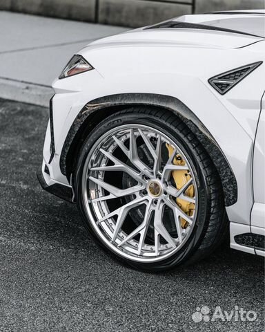 Кованые диски R22 5x112 для Lamborghini Urus
