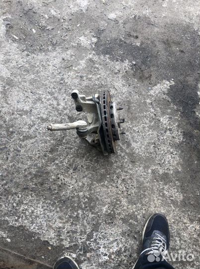 Кулак поворотный правый Kia Spectra 2011г.в