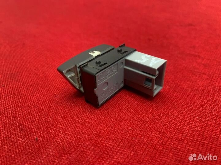 Кнопка эсп Skoda Octavia 1Z3 BSE 2013