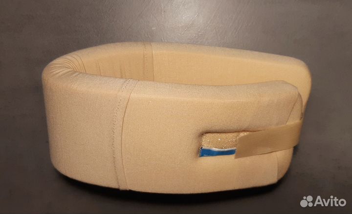 Бандаж для шеи / ортопедический воротник