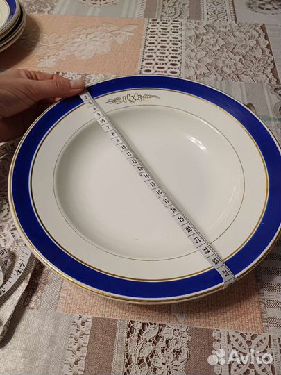 Тарелки обеденные 