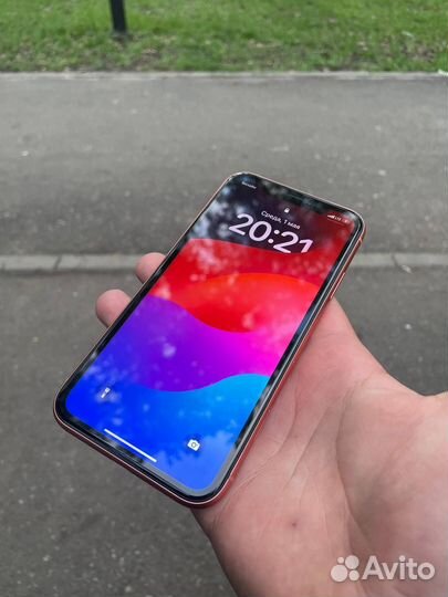 iPhone Xr, 64 ГБ
