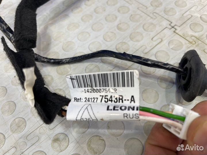 Проводка двери задняя левая Renault Kaptur