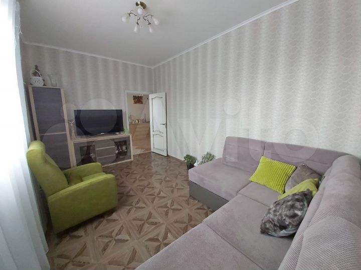 2-к. квартира, 60 м², 2/3 эт.