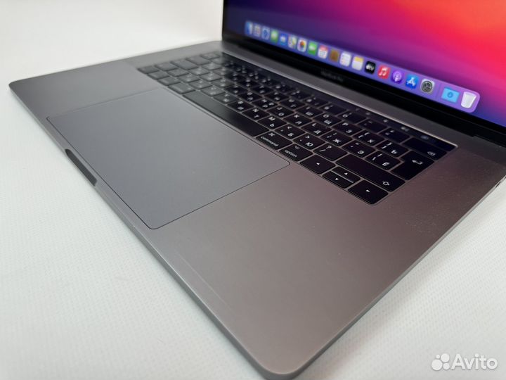 Идеальный Macbook Pro 15 2017 ростест+защита