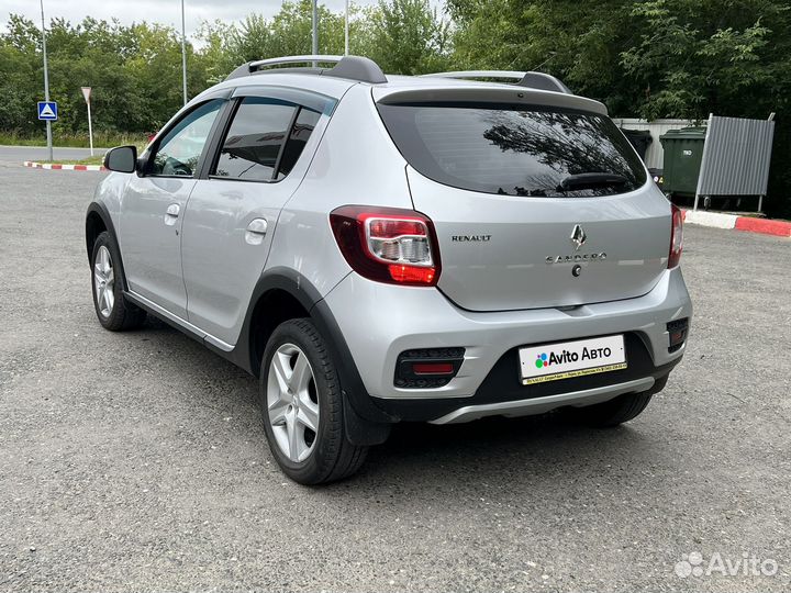 Renault Sandero Stepway 1.6 МТ, 2016, 107 000 км