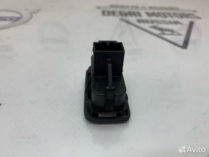 Кнопка блокировки двери Volvo C30 S40 V50 30773333